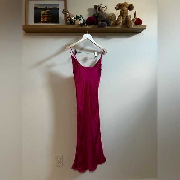 Wilfred “ Fushia Slip Dress” size small - Picture 5 of 6